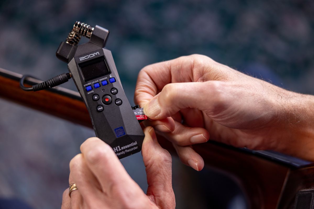 Zoom H1essential Stereo Handy Recorder