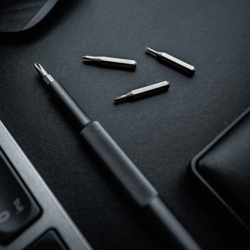 HOTO 28-in-1 Screwdriver Set Mini precision bits for phones & gadgets (HTT0009GL) - GOLCHHA COMPUTERS 