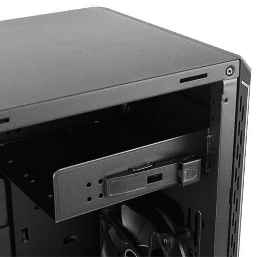 Antec P7 SILENT Mid Tower Cabinet