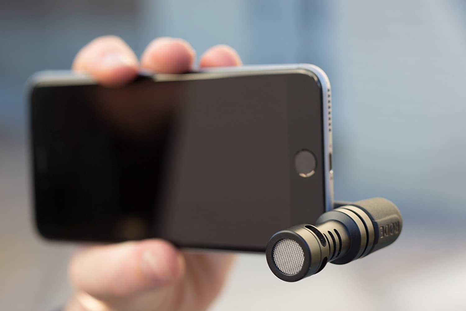 Rode VideoMic Me Compact Microphone for Mobile Devices - Golchha Computers